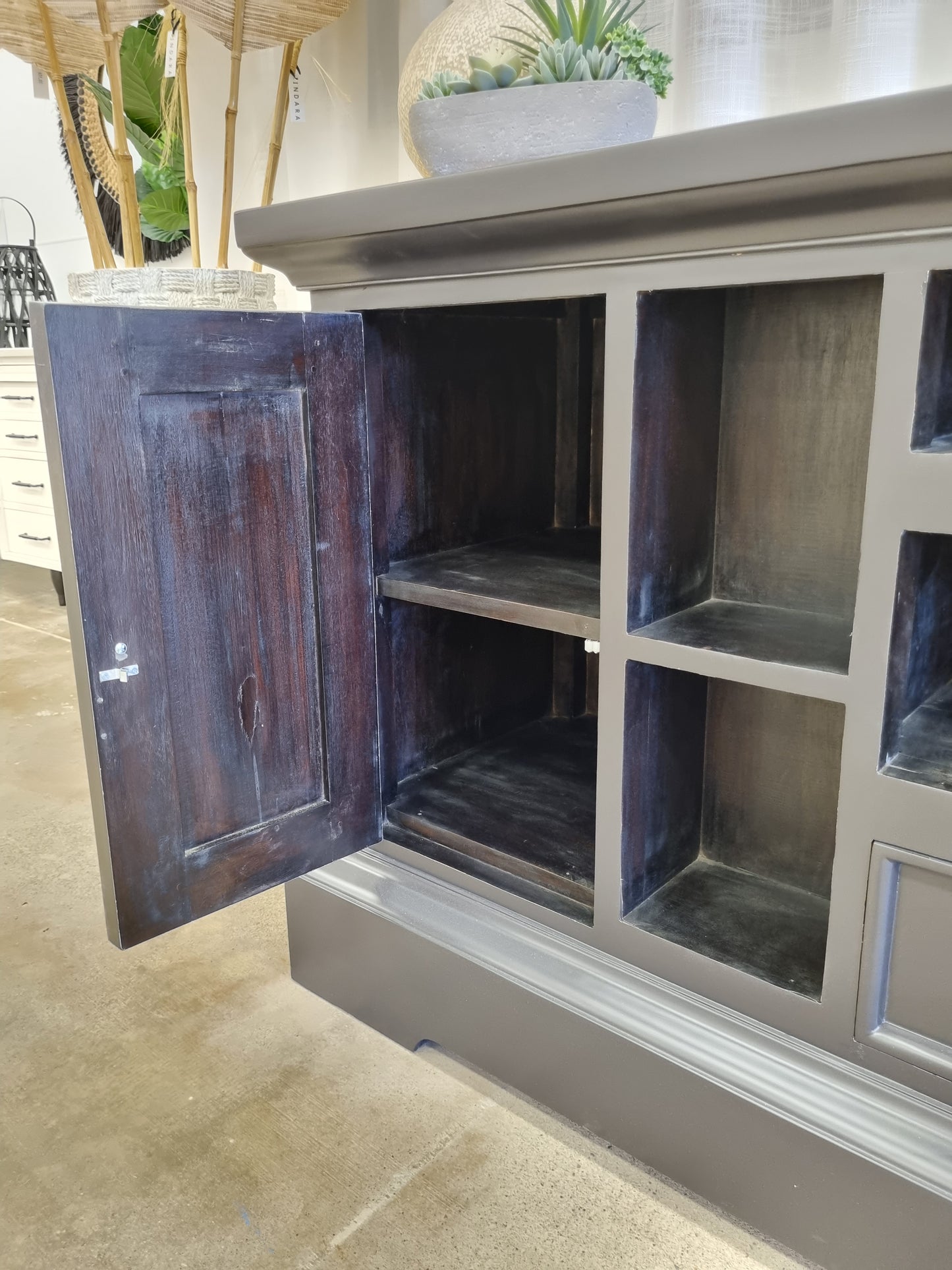 TV unit