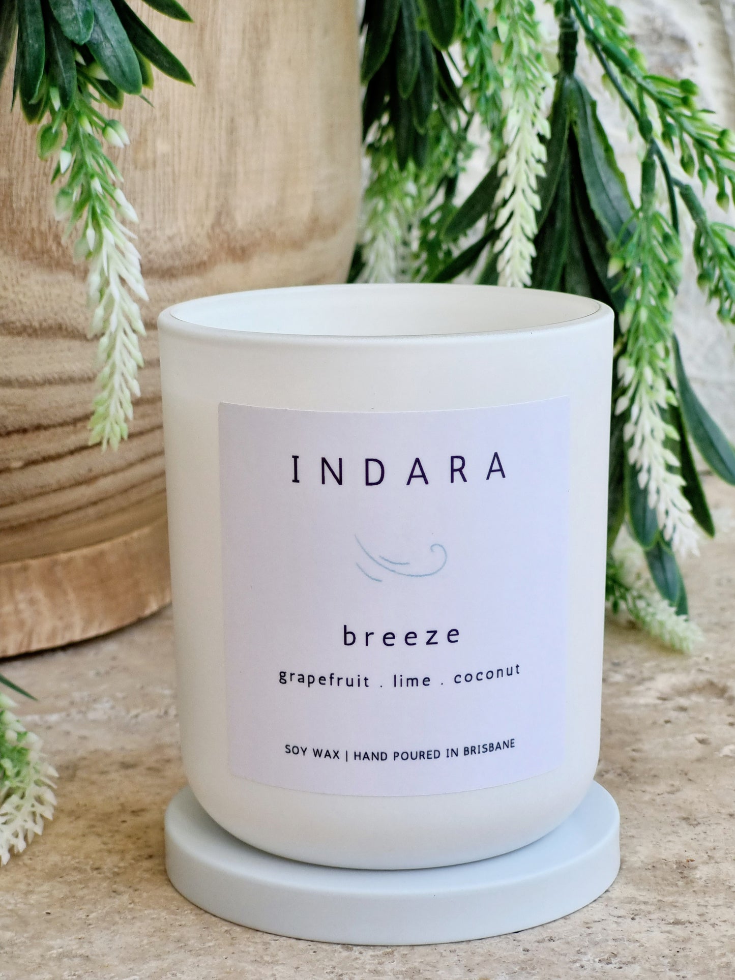 Breeze Candle - grapefruit, lime & coconut