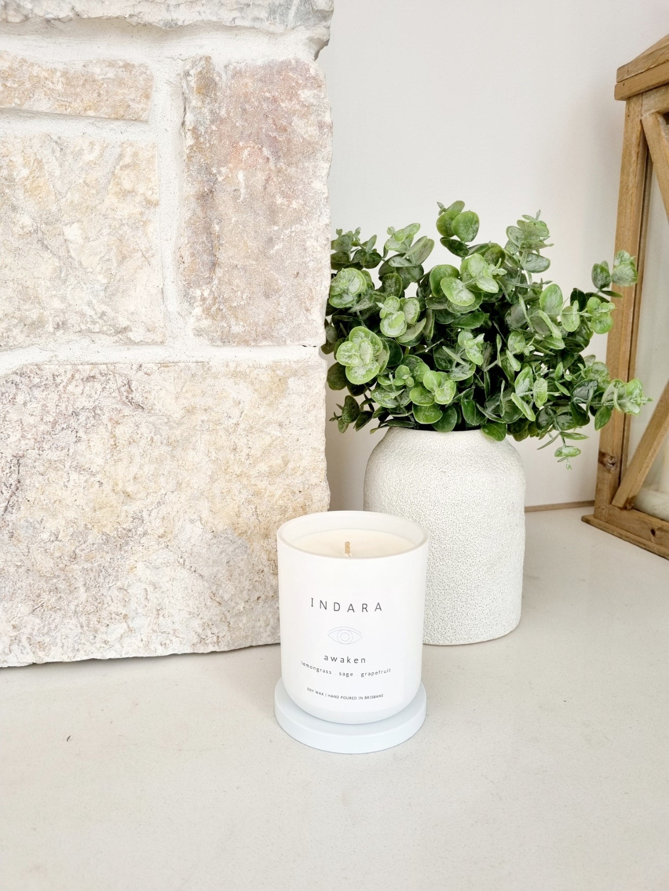 Awaken Candle - lemongrass, sage & grapefruit