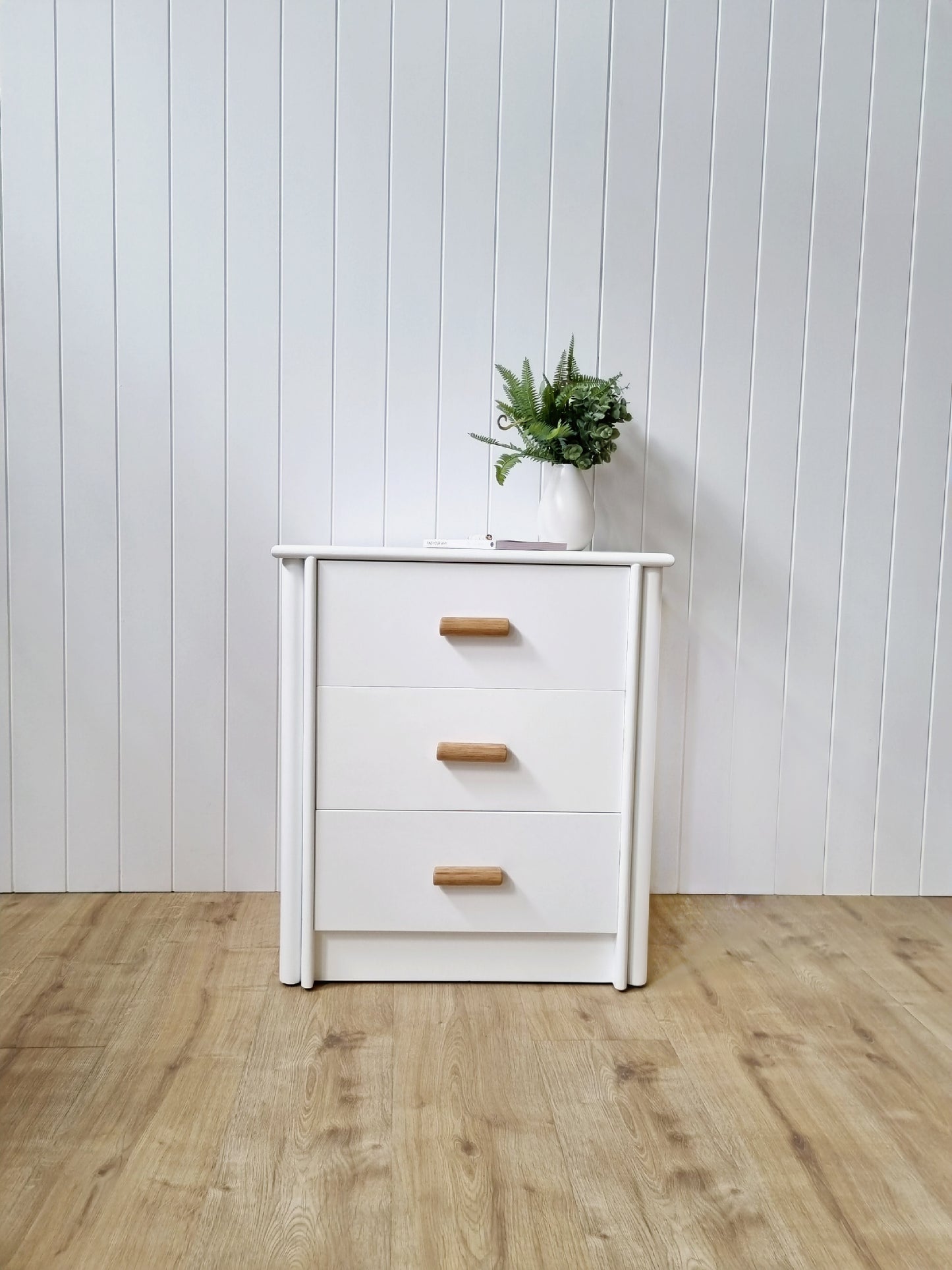 Bedside table - single