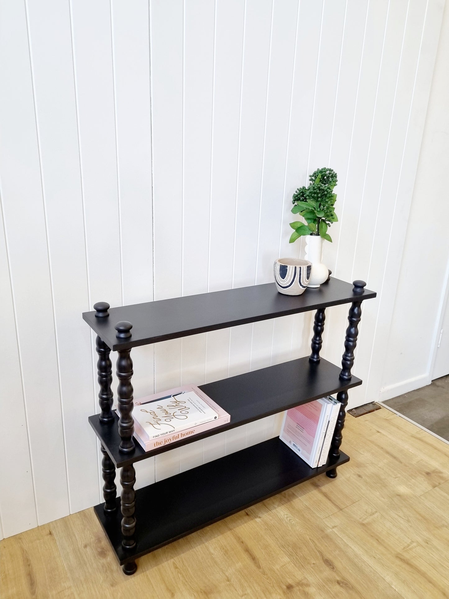 Three shelf unit