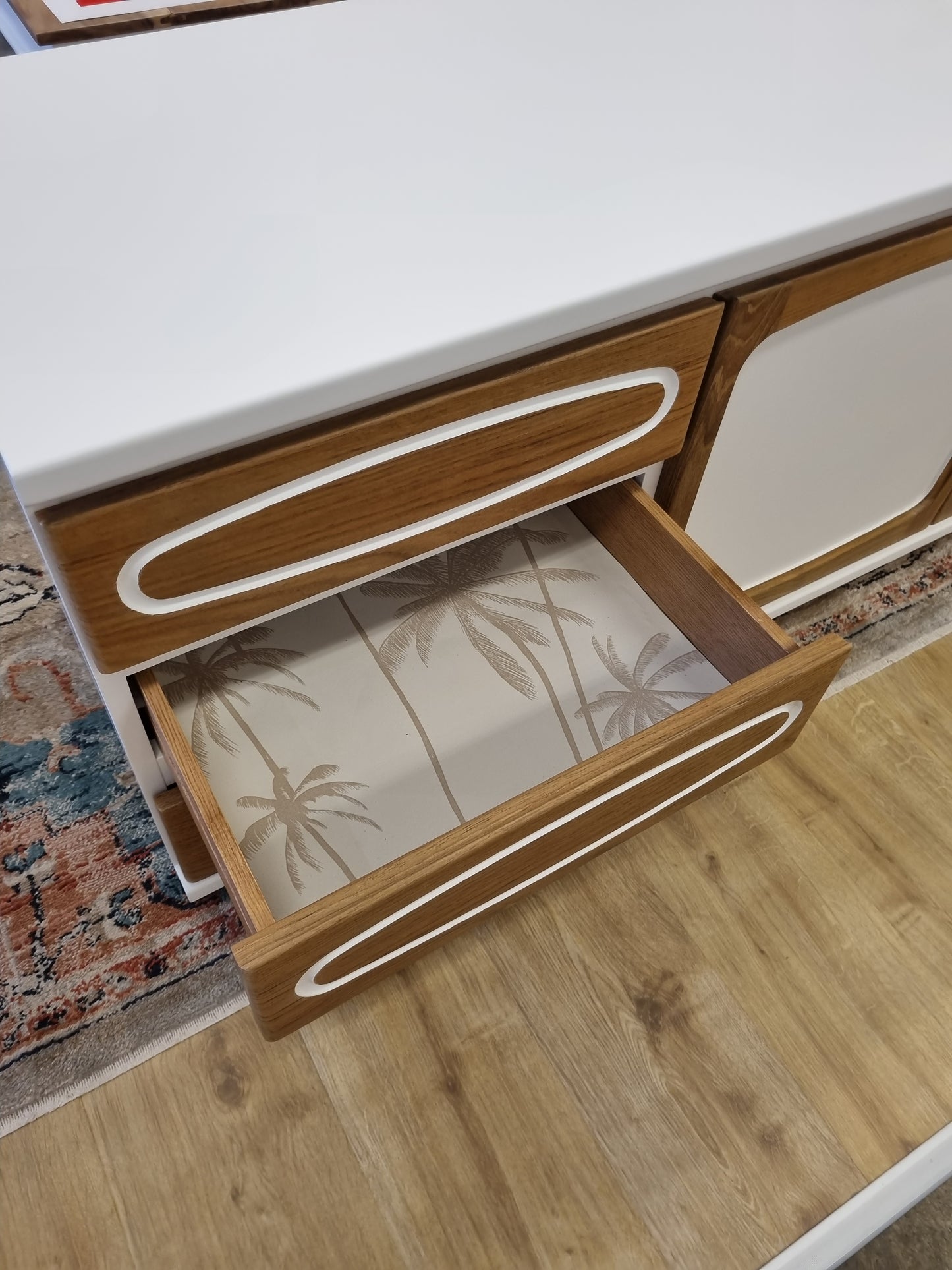 TV unit/Sideboard