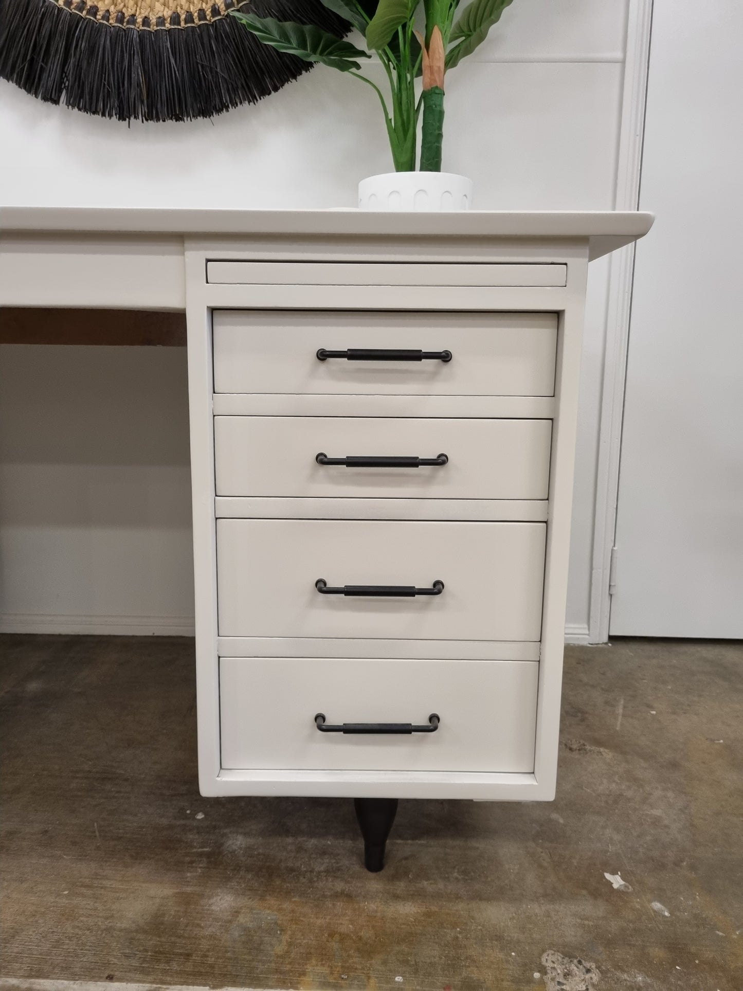 Large Desk