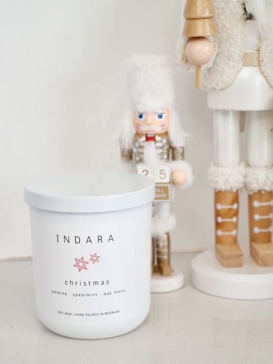 Christmas Candle - jasmine, spearmint & oak moss